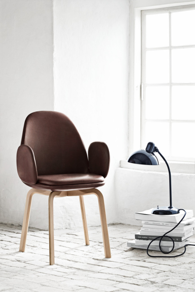 Fritz Hansen Kaiser Idell 6556-T